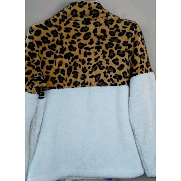 C+D+M Sherpa Fleece Pullover Womens M Leopard Cream 1/4 Zip Soft Cozy Top - Picture 6 of 8
